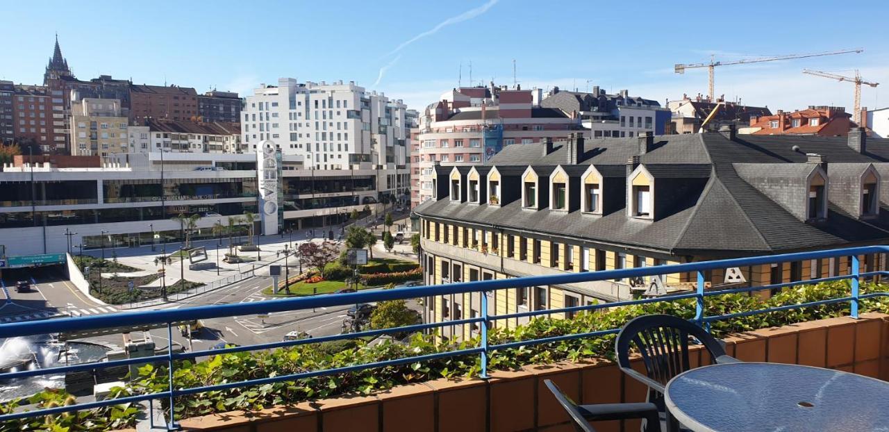 Aparthotel Campus Οβιέδο Εξωτερικό φωτογραφία
