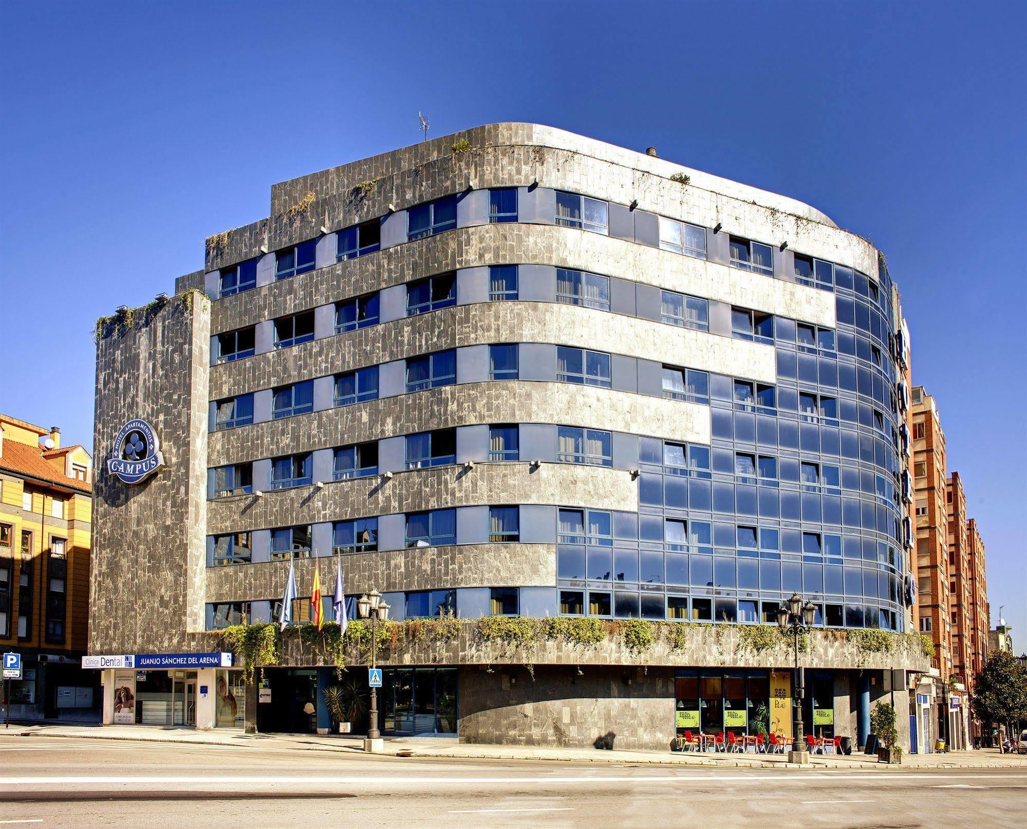 Aparthotel Campus Οβιέδο Εξωτερικό φωτογραφία